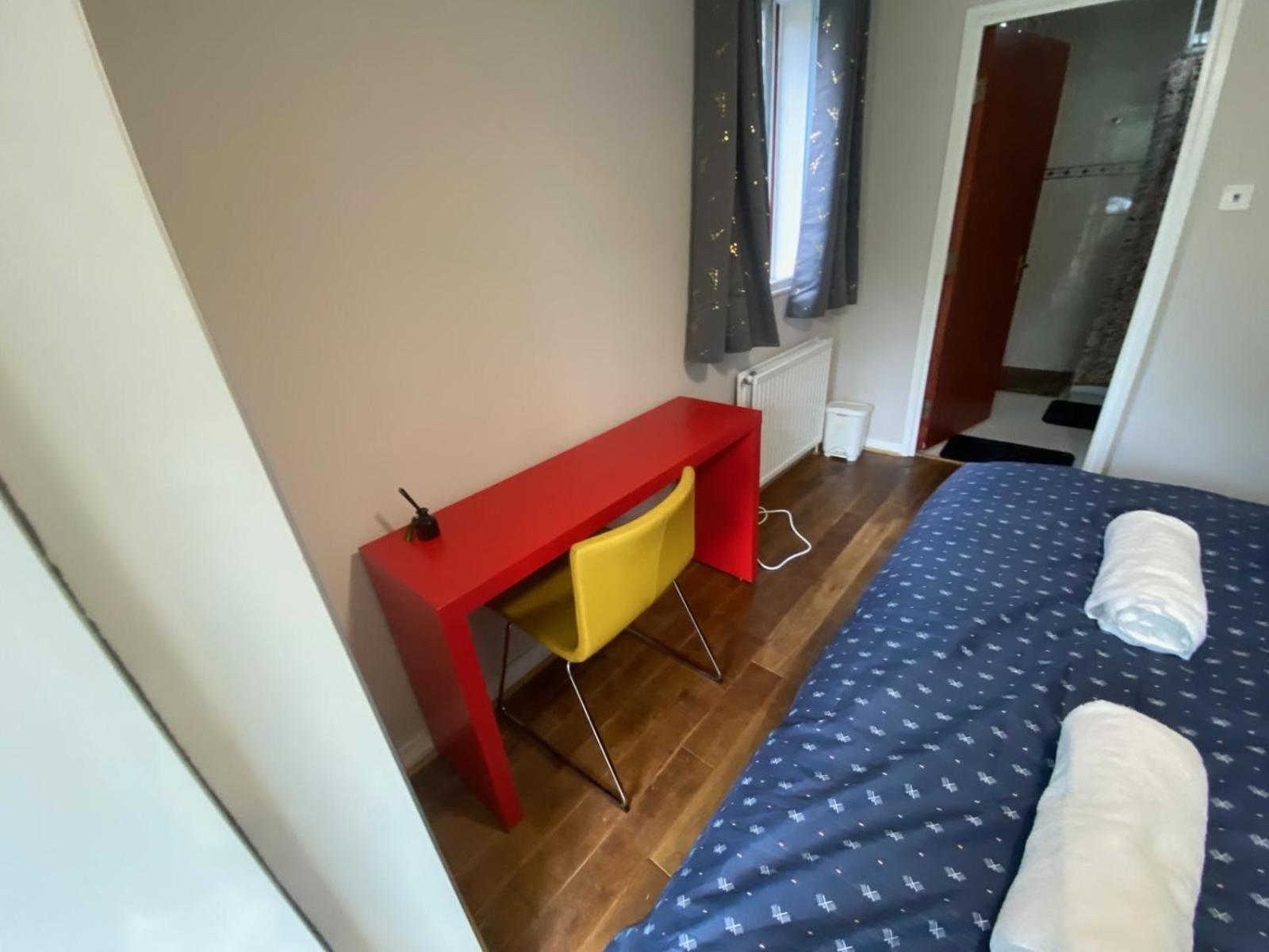 Stunning 2 Bedroom With Garden Sleep 6 Londen Buitenkant foto